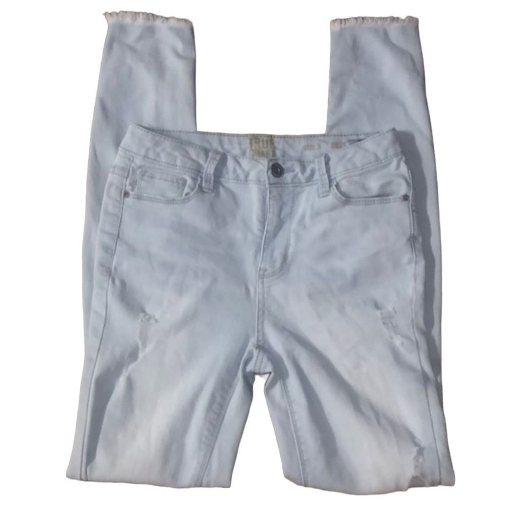 •TRUE CRAFT•LIGHT WASH DENIM DISTRESSED HIGH RISE SKINNY JEANS SIZE 3 EUC